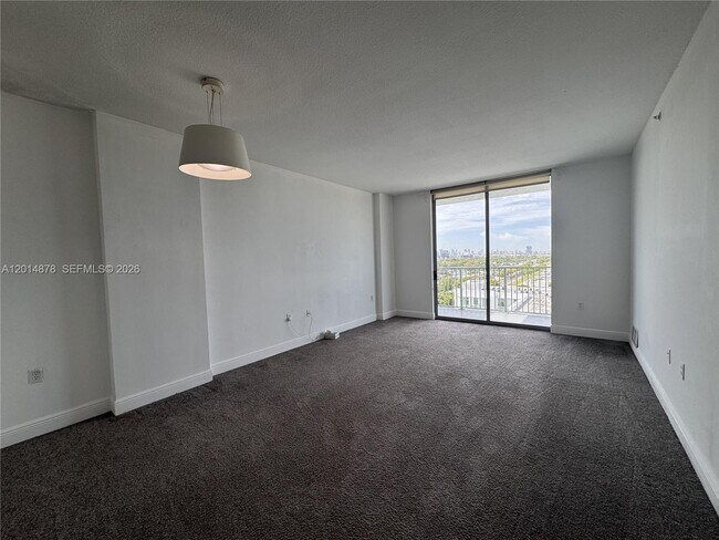 Building Photo - 140 S Dixie Hwy