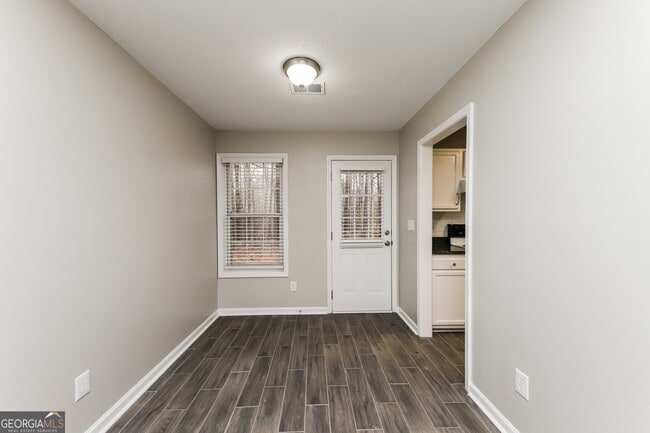 Foto del edificio - 1091 Woodwind Dr