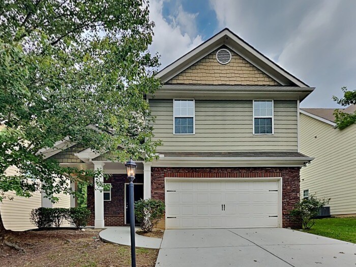 Foto principal - 2551 Freemont St