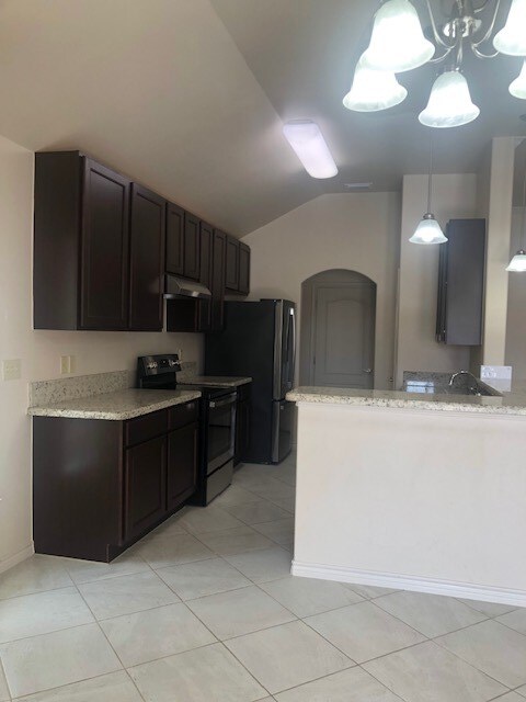 Building Photo - 3516 Simmons Place Dr