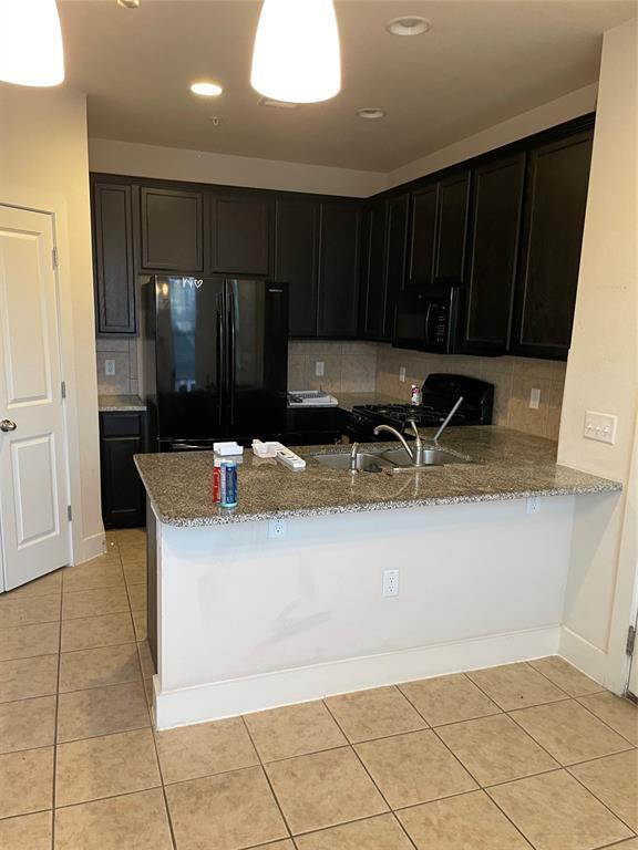 Foto del edificio - 2212 Creekside Ln