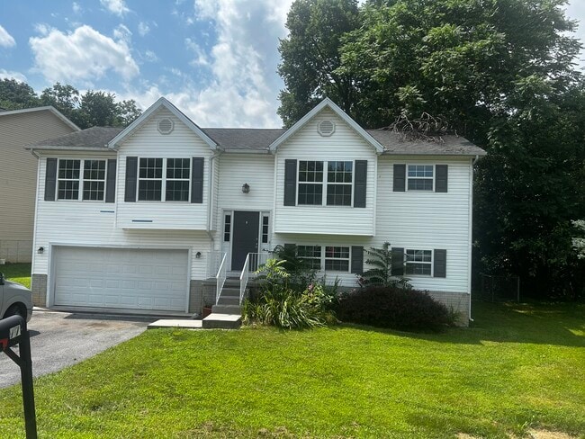 Building Photo - 77 Burdette Dr