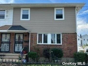 Foto principal - 109-56 143rd St