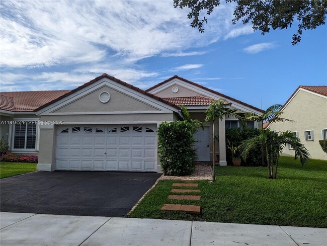 Building Photo - 876 Sand Creek Cir