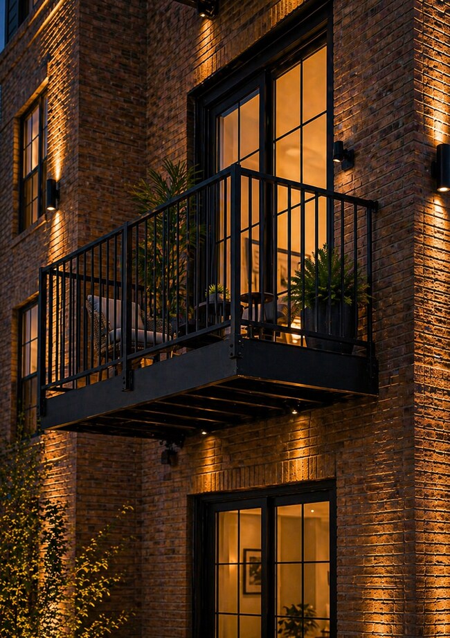 Building Photo - BRAND NEW - One Bedroom Loft With Open Windows