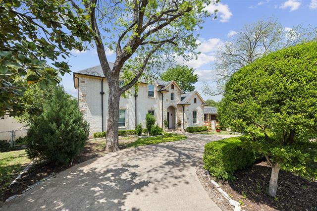 Foto principal - 8525 Briarwood Ln