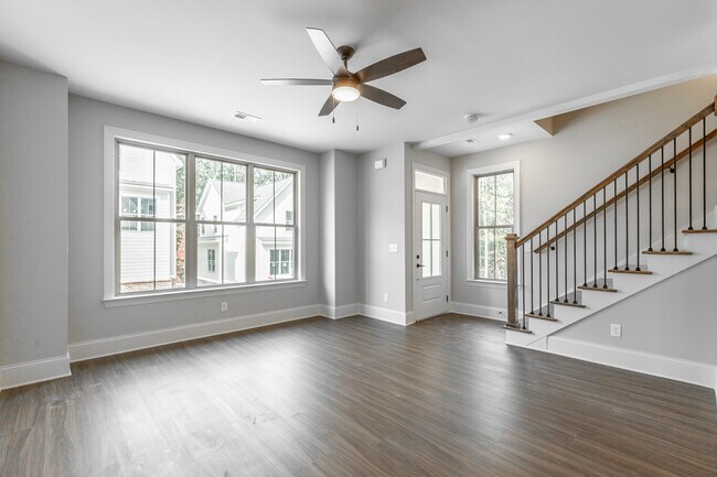 Foto del edificio - 491 Hungry Hollow Rd SE