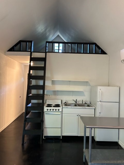 Foto del edificio - 917 Crescent St