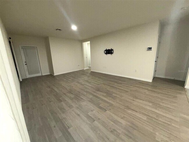 Foto del edificio - 1329 Derry Ave