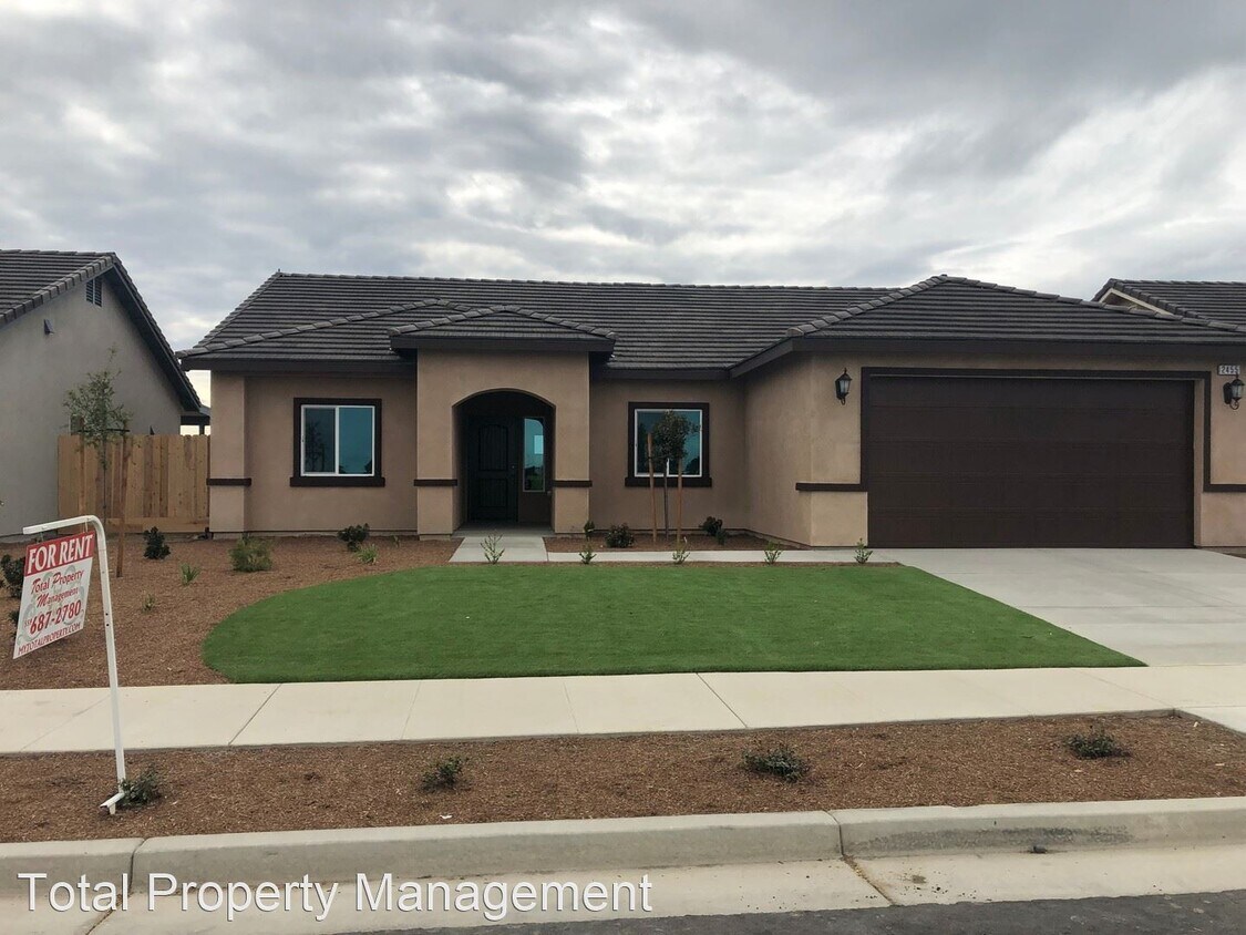 2455 East Tuolumne Avenue, Tulare, CA 93274 House Rental in Tulare
