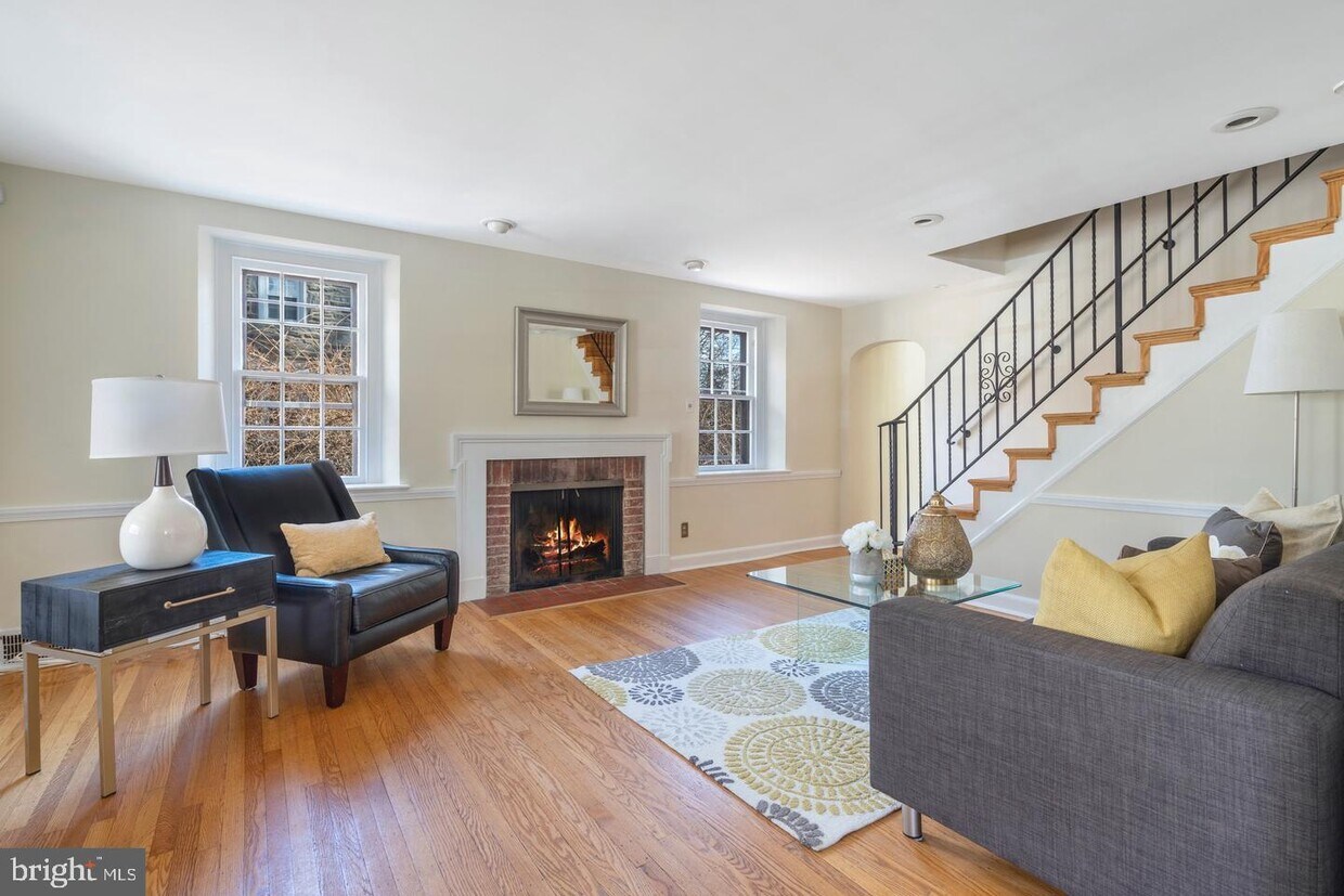 Primary Photo - 52 E Levering Mill Rd