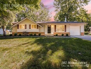 Building Photo - 2831 Orenda St