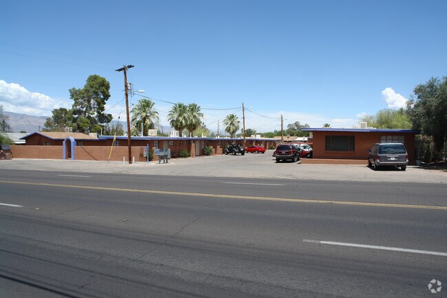 Foto del edificio - Casitas @ Thirteen Forty