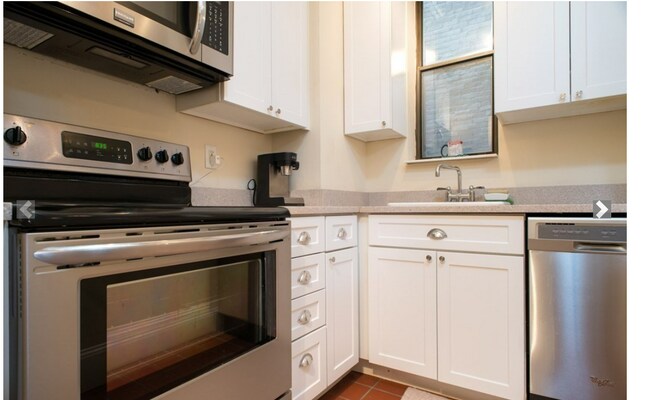 Foto del edificio - 362 Commonwealth Ave