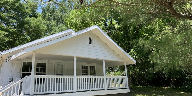 Primary Photo - 1838 Lawson Ave