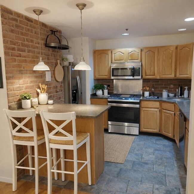 Foto del edificio - 617 Madison St