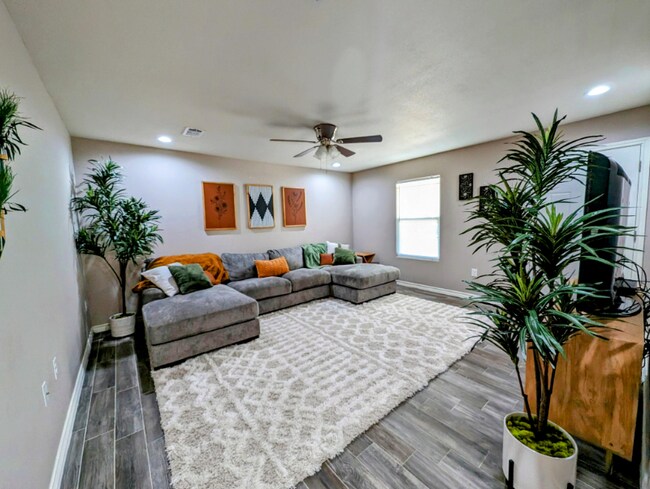 Foto del edificio - 3514 Hwy 69 N