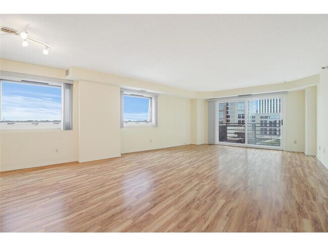 Foto del edificio - 66 9th St E