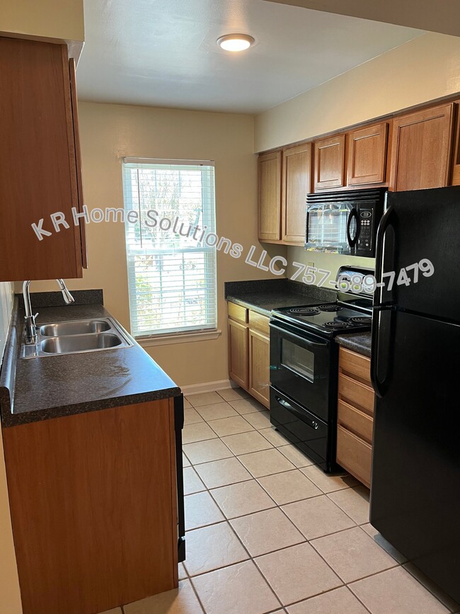 Photo - 1449 Olivewood Ct Apartment