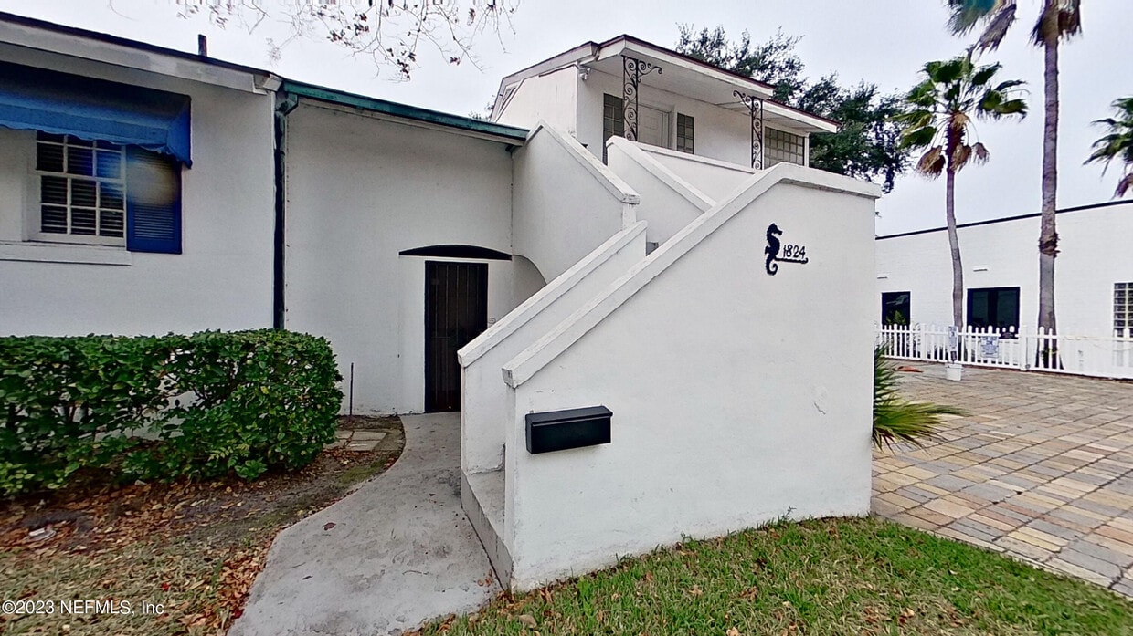 Primary Photo - 1824 Hendricks Ave