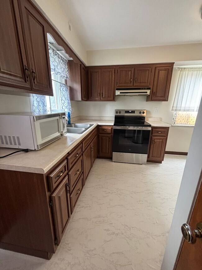 Foto del edificio - Home in Upper St. Clair!