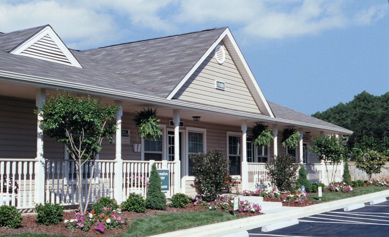 lawrence station apartment homes