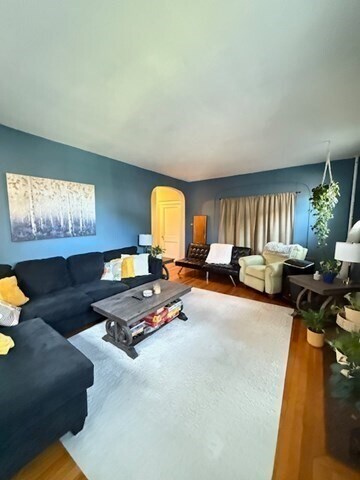 Foto del edificio - 252 Corey Rd