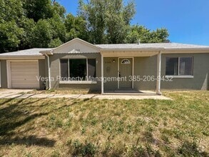 Building Photo - 3506 Eccles Ave