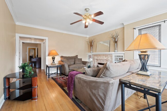 Foto del edificio - 7414 S Prairie Ave