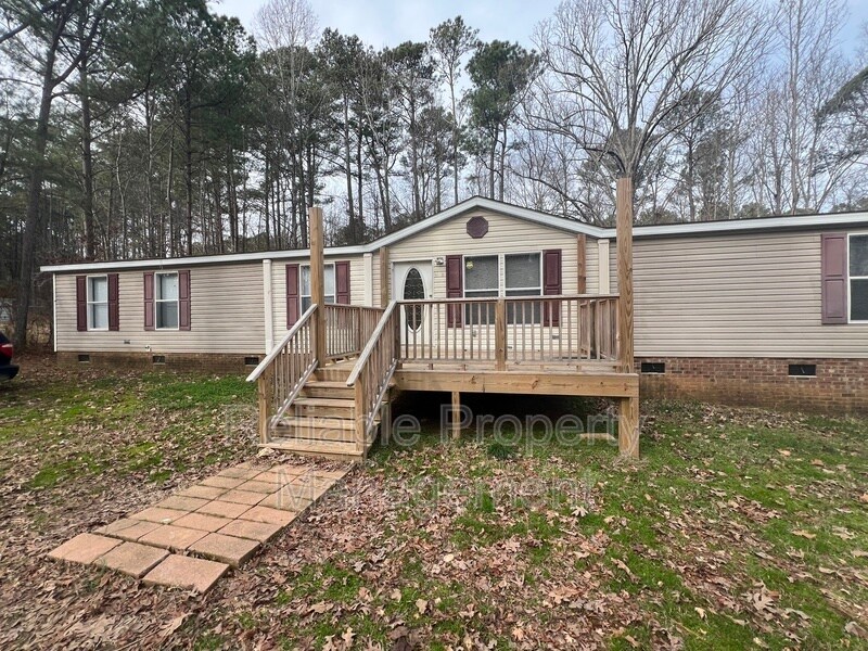 Primary Photo - 138 Cruz Jeffries Rd