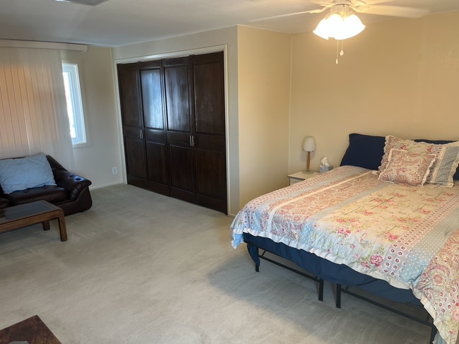 Foto del edificio - 16806 Madrone Cir