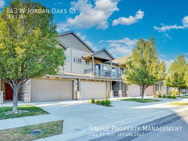 Building Photo - Amazing 3-BD at River Oaks!