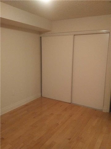 Photo du bâtiment - 55-455 Strathaven Dr