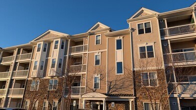 Building Photo - 110 Trotter Rd