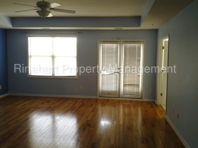 Building Photo - 312 Wave Crest Dr