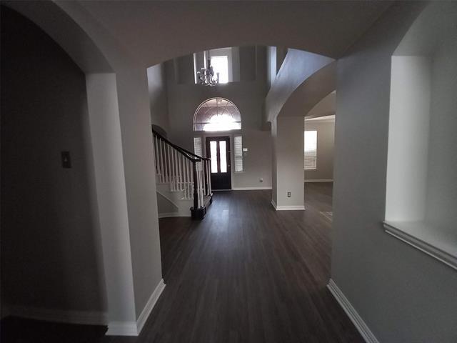 Building Photo - 5709 Rickshaw Ln