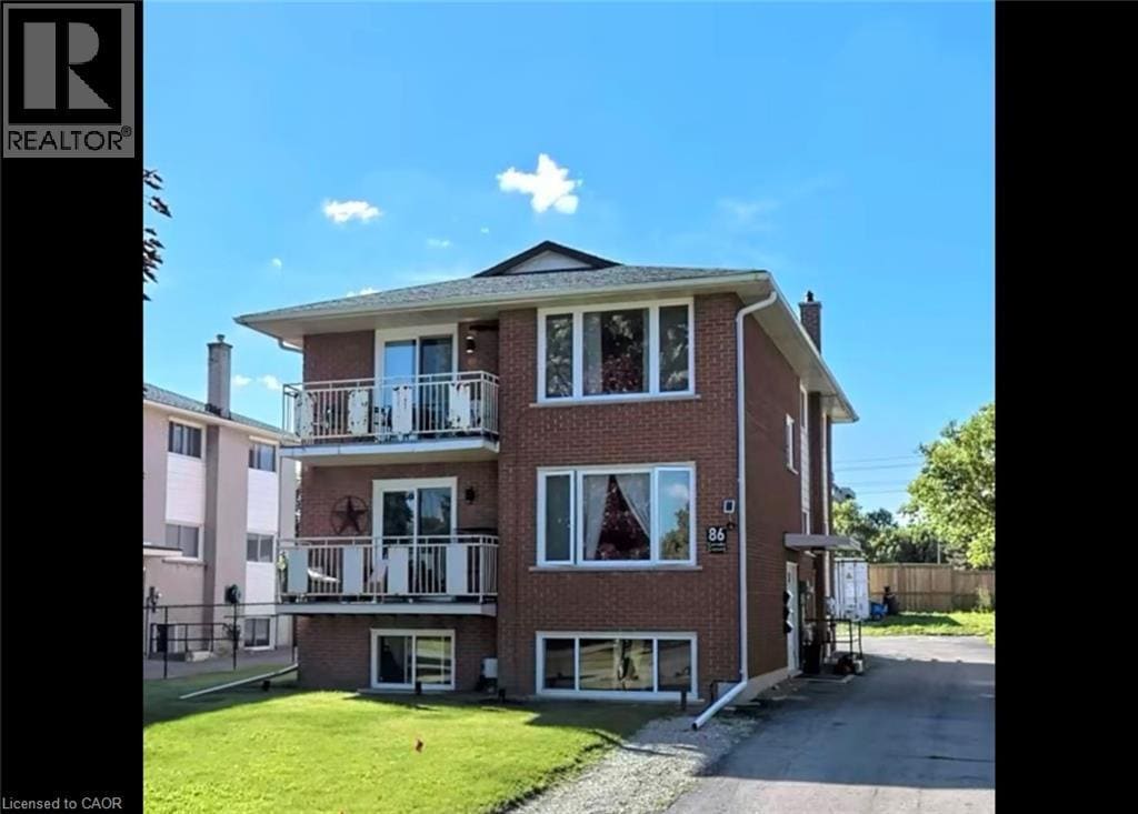 Primary Photo - 86 Carnaby Crescent