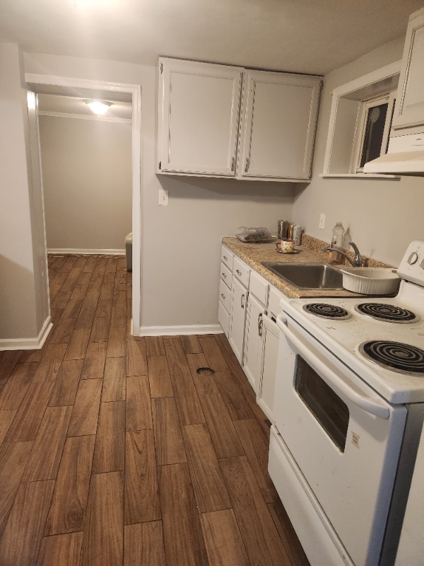Foto del edificio - 8812 Cortland Ln