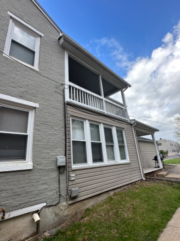 Foto del edificio - 351 Center St