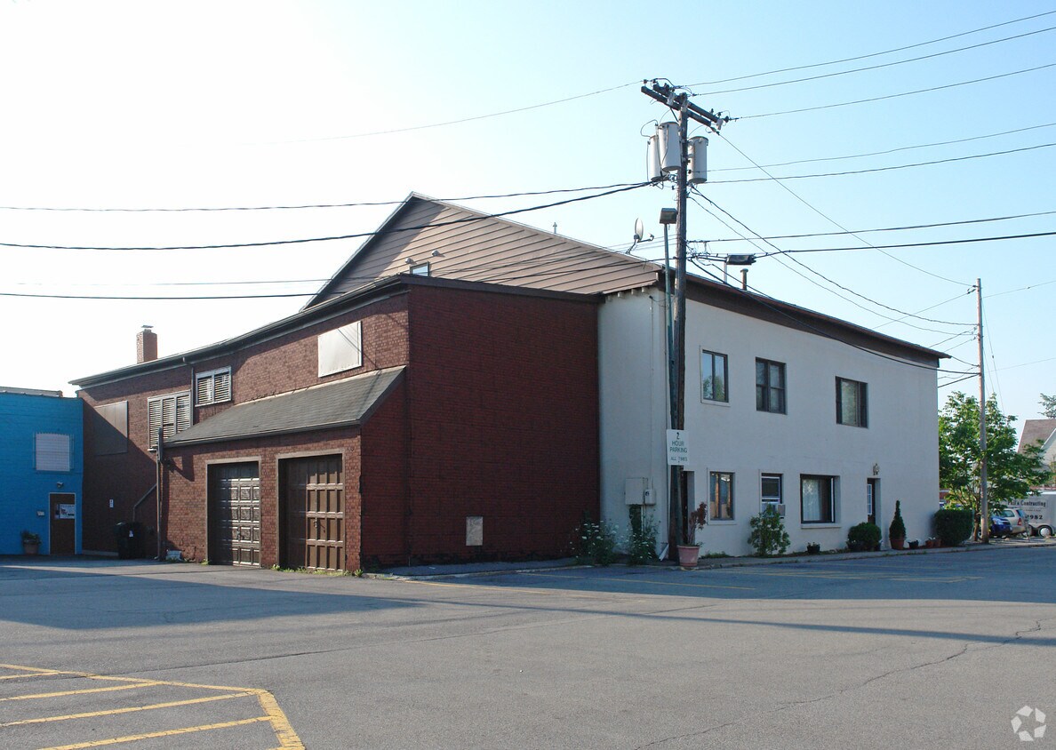 Foto del edificio - 19 Lasalle Ave