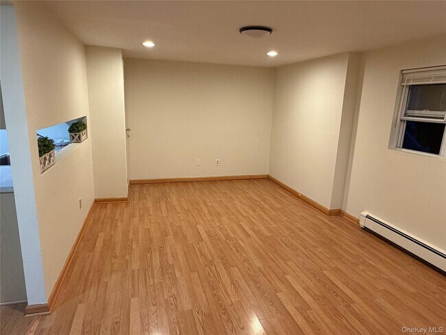 Foto del edificio - 182 Crystal Brook Hollow Rd
