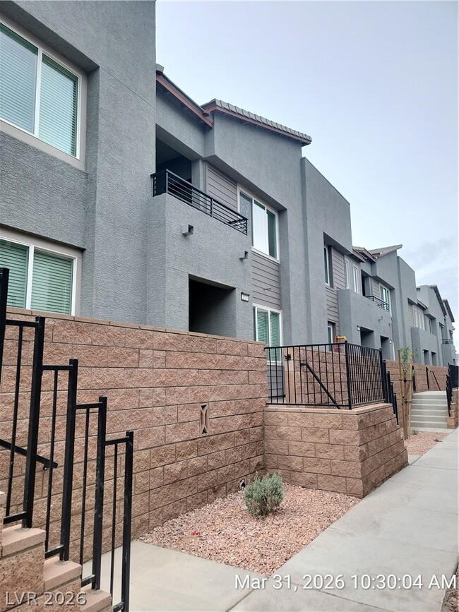 Building Photo - 1524 Maya Xing Ave