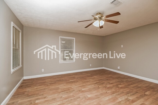 Foto del edificio - 224 Thomason St