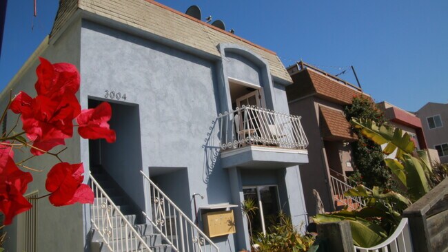 Building facade - 3004 Pacific Ave