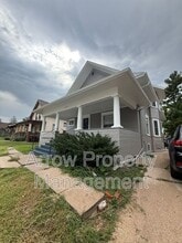 Building Photo - 2125 South St
