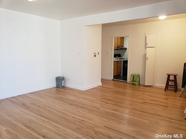 Foto del edificio - 134-33 Blossom Ave