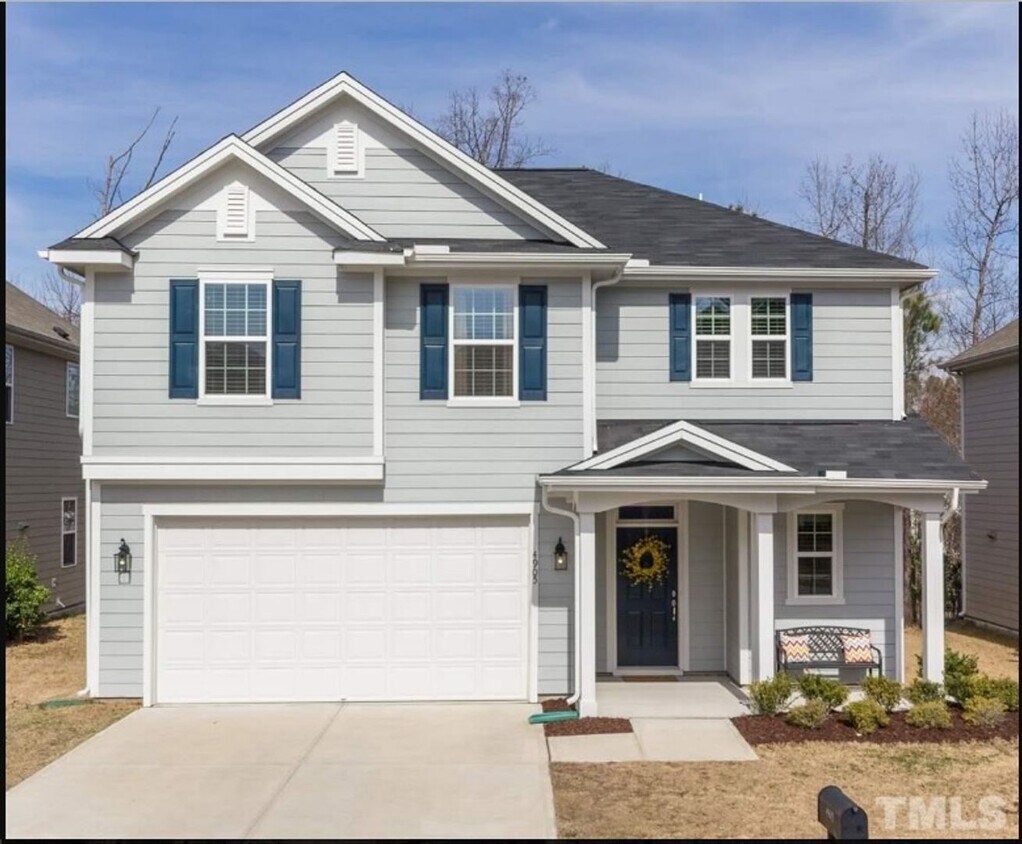 Primary Photo - Elegant 3BD, 2BA Raleigh Home Near Shoppin...