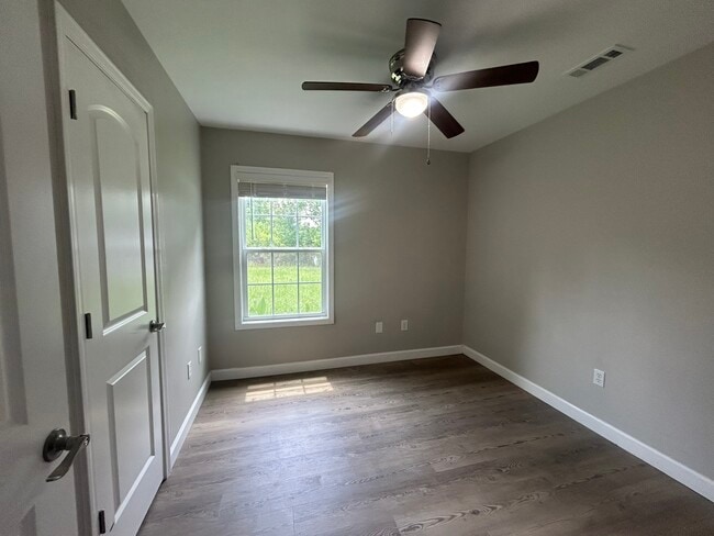 Building Photo - 1205 Cocksfoot Ln