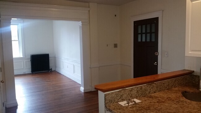 Foto del edificio - 318 Saint Paul St