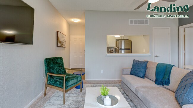 Building Photo - 3056 Commodore Dr